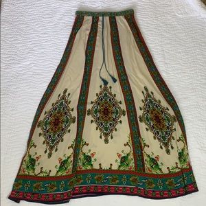 Maxi Skirt-Flying Tomato